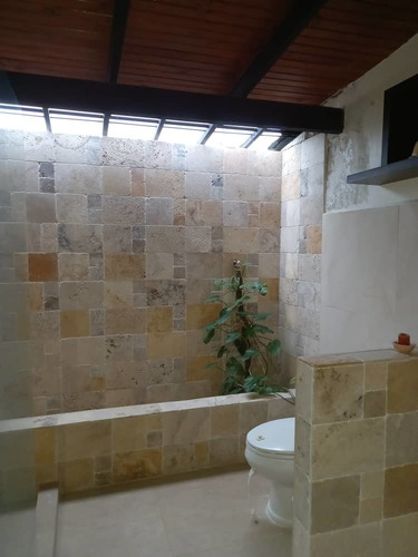 Imagen 9 de 14 de Se Vende Casa En San Diego La Cumaca
