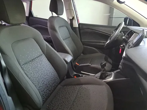 Chevrolet Tracker 1.2T Ls Mt