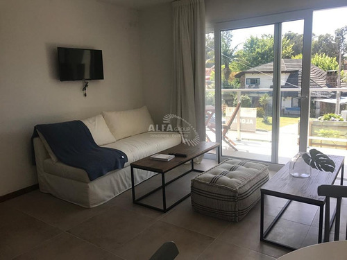 Imagen 3 de 18 de Apartamento A Estrenar En La Mansa 1 Dormitorio Con Parrillero