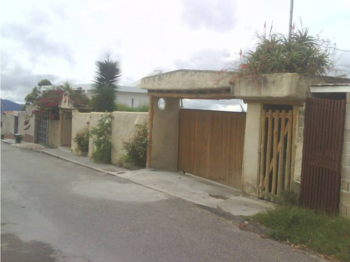 Casa Modelo Mediterráneo En Altos De La Peña San Antonio De Los Altos