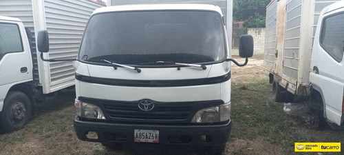 Toyota Dina