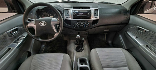 Imagen 5 de 5 de Toyota 2015 Hilux L/12 2.5 Dc 4x4 Td Dx Pack