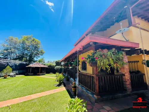 Casa-finca En Arriendo En Rionegro - San Antonio De Pereira