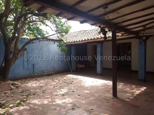 Imagen 6 de 26 de Amplia Y Comoda Casa Colonial, 04120656408 Mls 23-2219