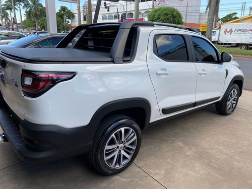 Imagem 3 de 8 de Fiat Strada 1.3 Volcano Cd Aut