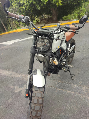 Moto Mb Hornet 300r 2023
