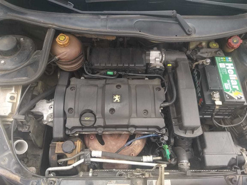 207 Passion 1.6 Automático, Completo, Muito Novo.