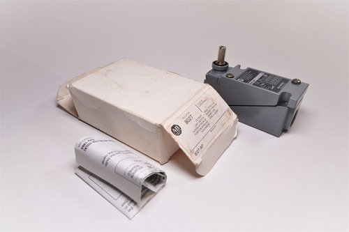 Allen Bradley 802t-ap Ser:j Oiltight Limit Switch Si Ccs