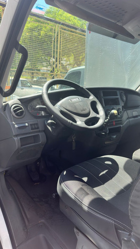 Iveco 35s14 2017