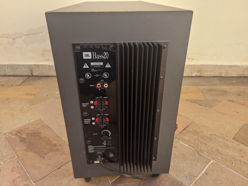 Caixa Subwoofer Jbl Bass 20 - Não Funciona- Ref. Denon.onkyo Preto (Usado)