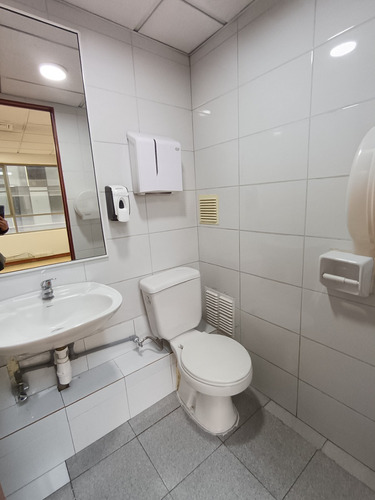 A 2 Cuadras De Plaza De Armas, 45 M2 Planta Libre+2b+bod+est