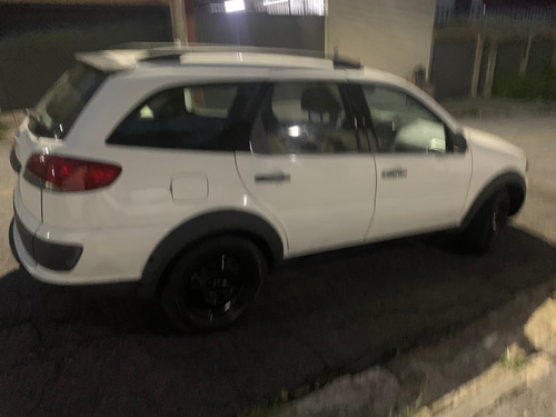 Fiat Palio Weekend 1.6 16v Trekking Flex 5p