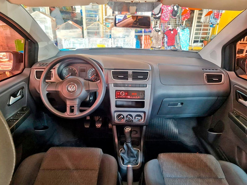 Imagem 10 de 15 de Vw Fox 1.6 Trend 2014 Airbag + Abs Ipva Pago