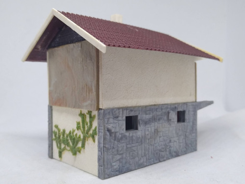 Imagen 3 de 10 de Nico Pequeña Casa Con Garage 7x5x8 Vollmer ? (cch 13a)