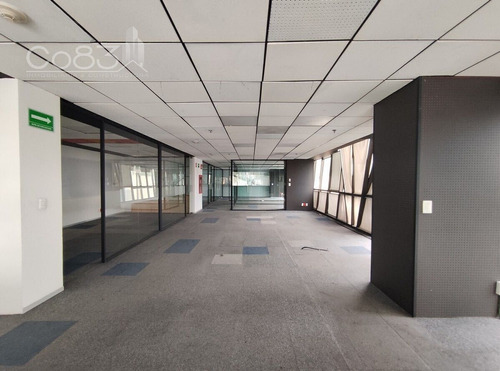 Renta - Oficina - Magnocentro 5 - 300m2 - Piso 1