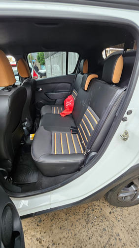 Renault Sandero Stepway PH2 Stepway Intense 1.6 CVT