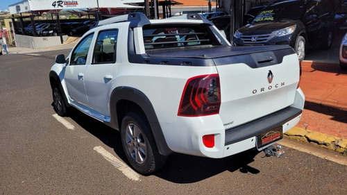 Imagem 2 de 9 de Renault Duster Oroch 2.0 16v Flex Dynamique 4p Automático