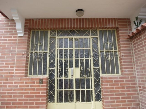 Imagen 3 de 9 de Casa Comercial En Venta En Boleita Sur 21-23588
