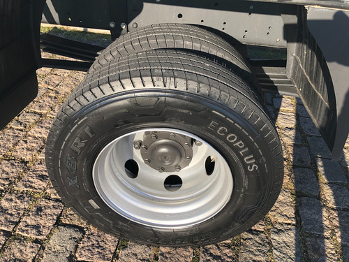 Mb Accelo 1016 Ano 2022/22 - Mercedes Benz - Baú 6,20 Metros