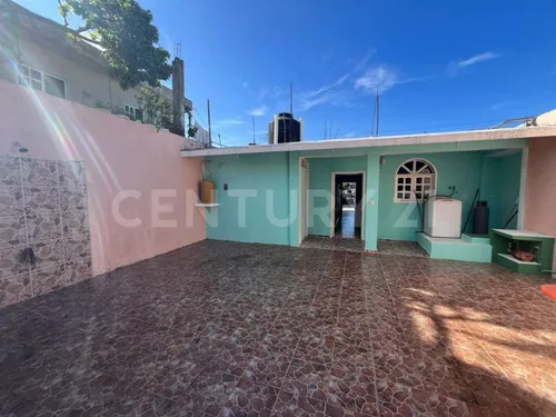 Casa Pistache