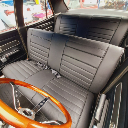Ford Maverick V6 Deluxe 4 Portas
