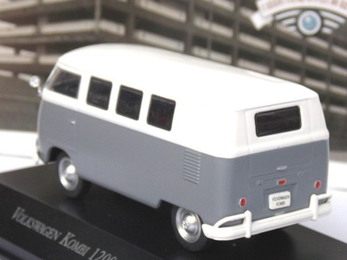 Imagem 2 de 4 de Miniatura Vw Kombi 1200 1957 Escala 1/43 Carros De Serviço
