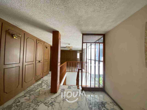 Casa En Real De Las Lomas, Miguel Hidalgo Con 3 Recámaras, 410 M², Id: 138135