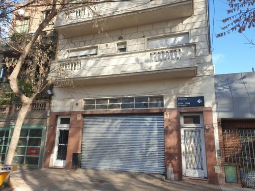 Imagen 5 de 18 de Local Con Galpon Y Oficinas A Reciclar Ideal Deposito