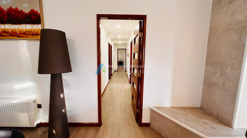 Casa En Venta De 4 Dorm. En Frutillar