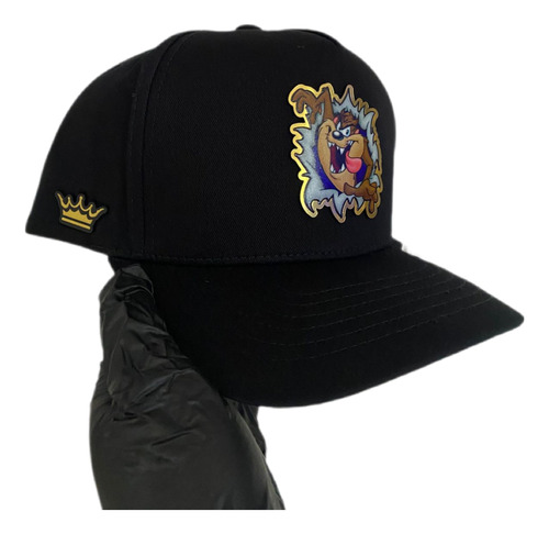 Gorra Demonio De Tasmania Placa A Color Kamel 804 Negro Ajustable