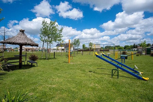 Imagen 9 de 20 de Oportunidad! Lote En Barrio Laguna Azul De 300 M2.- Carlos Spegazzini
