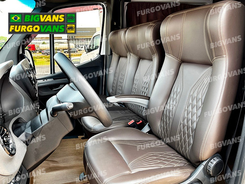 Mercedes-Benz Sprinter Furgão 2.2 314 Street Cdi Longo Teto Alto 10,5m3 5p 6 marchas