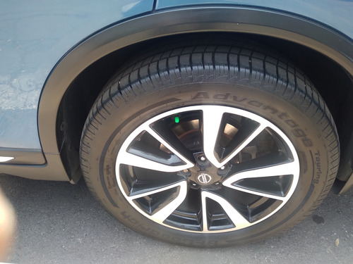 Nissan X-Trail 2.5 Exclusive 2 Row Cvt