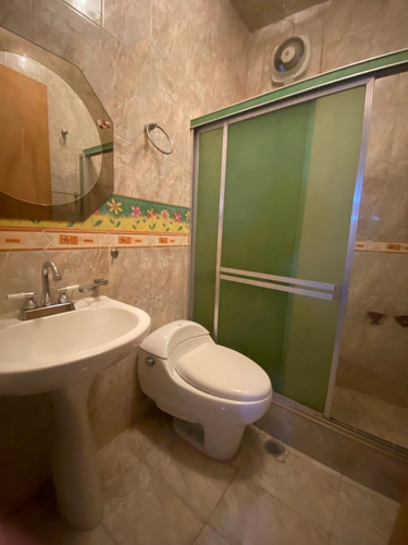 Lisbeth Garcia Vende Casa En Santa Rosa, Maracay