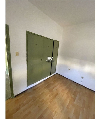 Imagen 6 de 9 de Venta. Cofico. Ideal Inversor! Amplio Depto 2 Dorm + Dep De Serv! No Paga Expensas!!!
