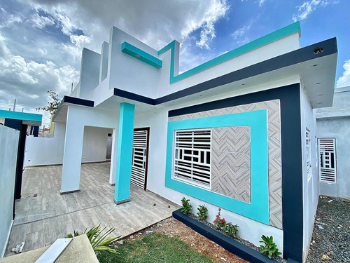 Hermosa Casa En Venta En El Residencial Romana Del Oeste