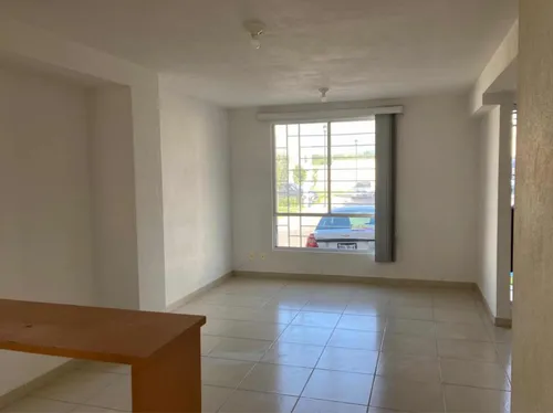 Renta Casa Jardín Ciudad Del Sol Querétaro