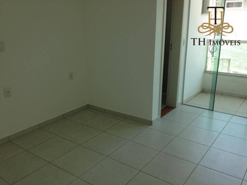 Sobrado Residencial À Venda, Ariribá, Balneário Camboriú. - So0003