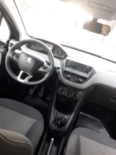 Peugeot 208 1.6 Active 2018