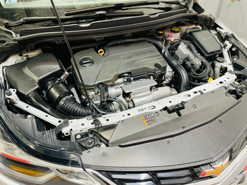 Imagen 6 de 15 de Chevrolet Cruze Ltz 2017 At Hatchback Smart Garage