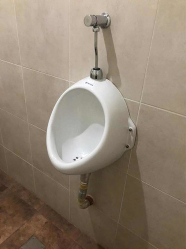 Imagen 3 de 10 de Mingitorio Oval Ferrum Pared Mtn Sanitario Urinario Baño