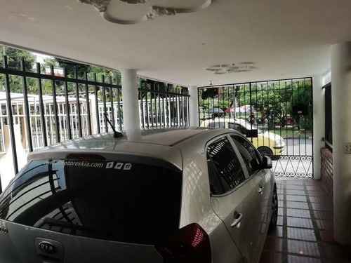 Venta De Casa En Palmera Del Norte, Norte De Cali, 3002.
