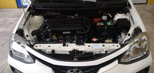 Toyota Etios 1.5 Xs 16v Flex 4p Manual