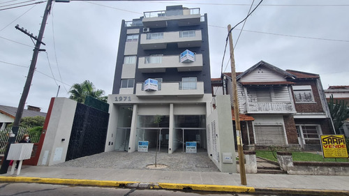 En Venta A Solo Una Cuadra De La Estacion De Martin Coronado Ferrocarril Urquiza, Local Al Frente A Estrenar De 3.60x13 = 48m2, F: 9297