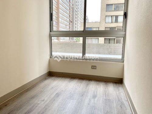 Vendo Depto, 2 Dorm. En Santiago Centro Piscina, Gimnasio,