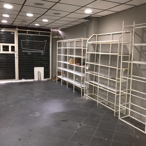 Imagen 3 de 8 de Local Comercial En Venta