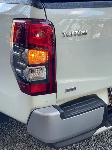 Mitsubishi L200 Gls Triton 2.5l Automatica 4x4 Kms 62.500