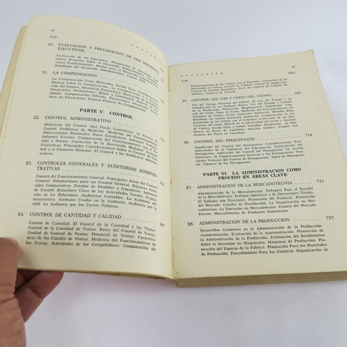 L2978 George R Terry -- Principios De Administracion (Usado)