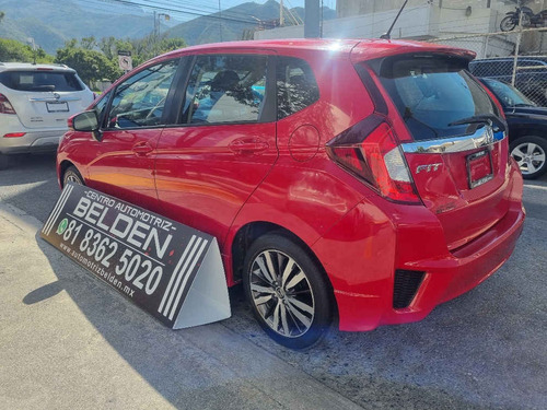 Imagen 3 de 11 de Honda Fit 2017 5p Hit L4/1.5 Aut