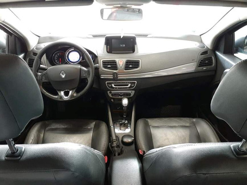 Renault Fluence 2.0 DYNAMIQUE PLUS 16V FLEX 4P AUTOMÁTICO